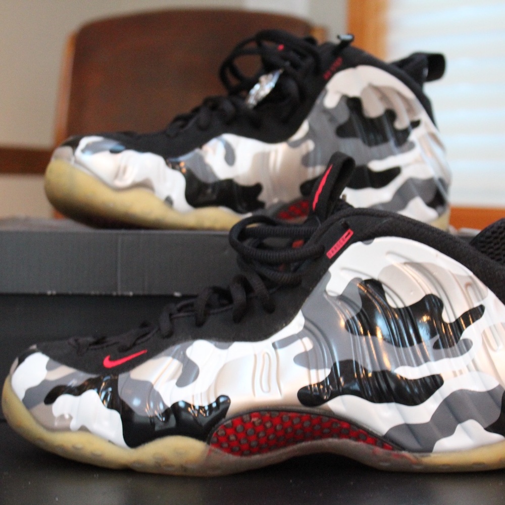 Nike Air Foamposite Premium Fighter Jet 575420-001